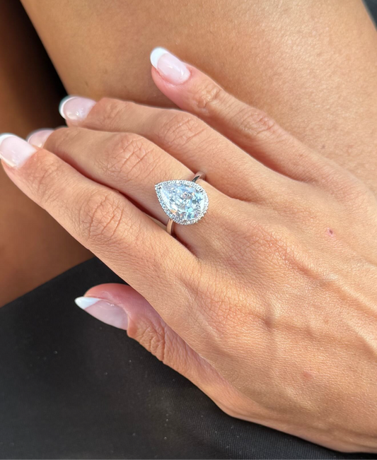 Anello goccia d’argento