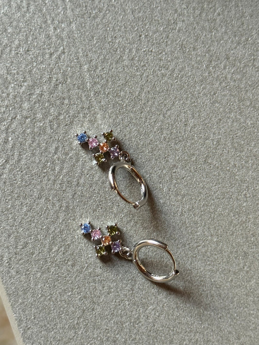 Orecchini croce rainbow - argento